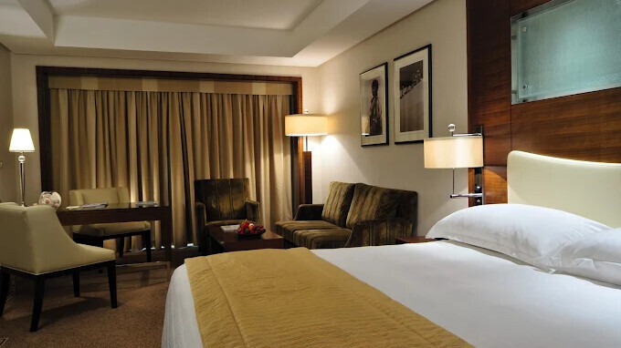 Mövenpick Hotel & Apartments Bur Dubai